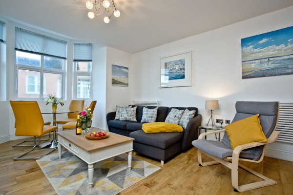 5 At The Beach, Torcross