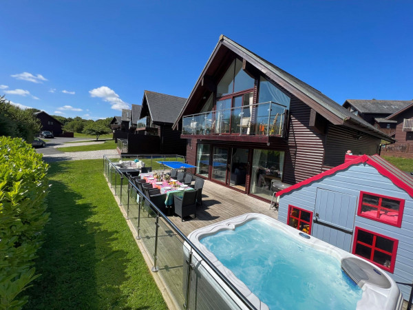 Lodge 27, Retallack Resort & Spa, St Columb Major