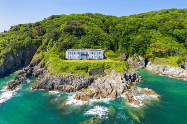 1 The Old Signal House, Penlee Point Image 1