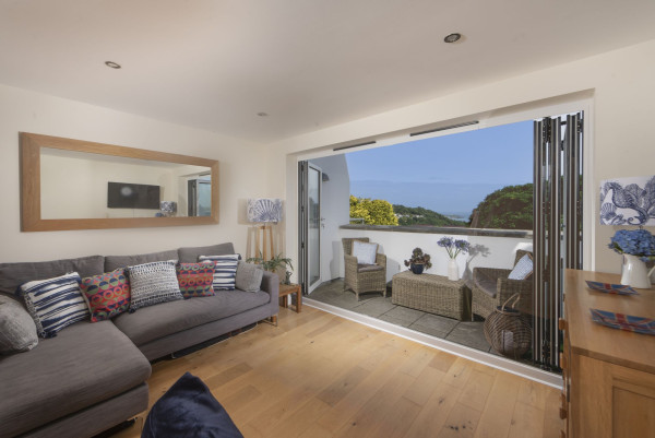 5 Sandy Lane Apartments, Carbis Bay