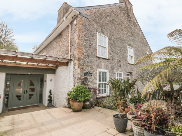 Lower Norton Farmhouse, Dartmouth