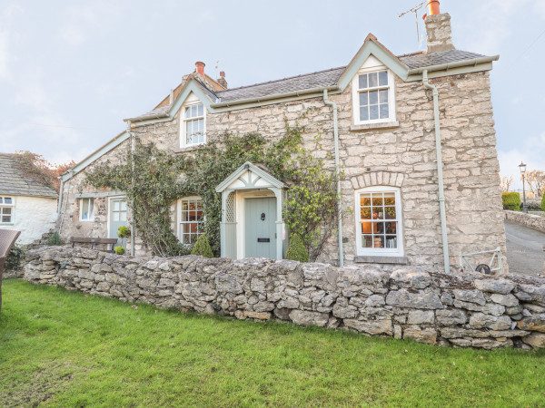 Storehouse Cottage, Glanwydden