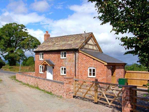 Point Cottage, Preston-on-wye
