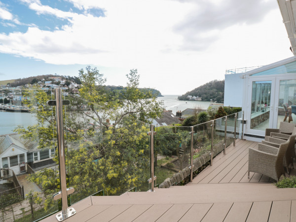 Estuary View (House &amp; Annexe), Dartmouth