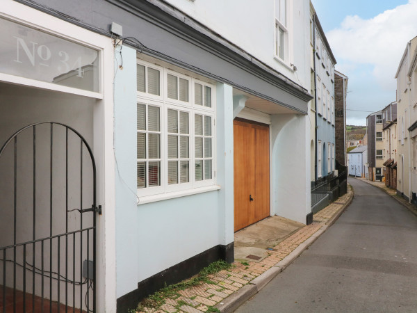 34a Clarence Street, Dartmouth