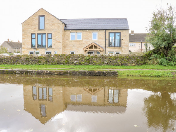 Lock View, Gargrave