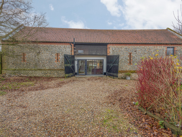 Flint Barn, Knapton