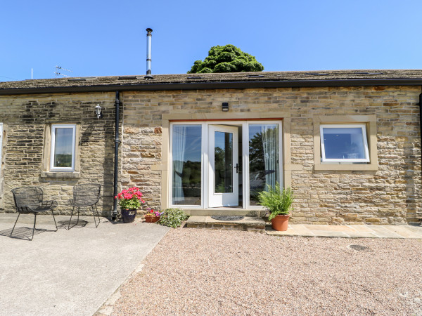 1 Barn Cottages, Halifax