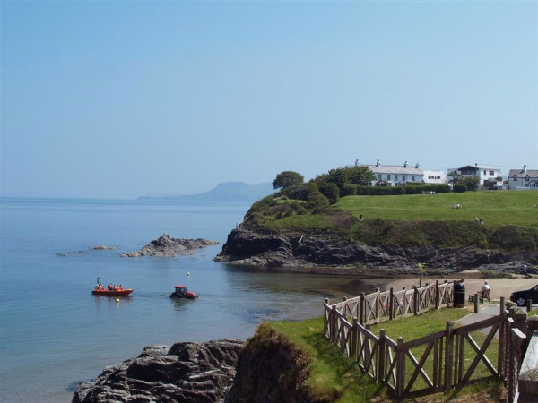 Beach Retreat, Aberporth