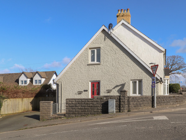 Y Bwthyn, Newport, Pembrokeshire