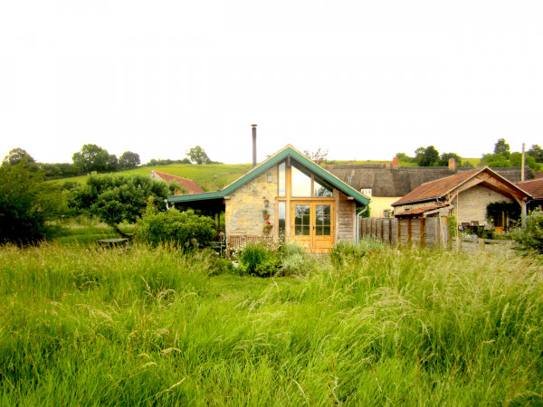 Old Cary Cottage Image 1