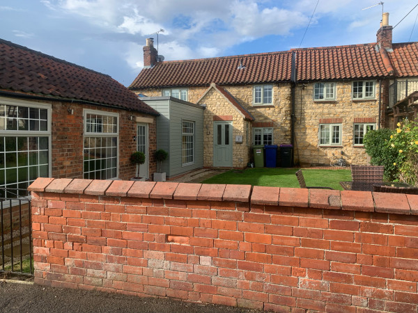 Farriers Cottage Image 1