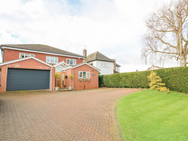 Hedgefield House, Barrowby