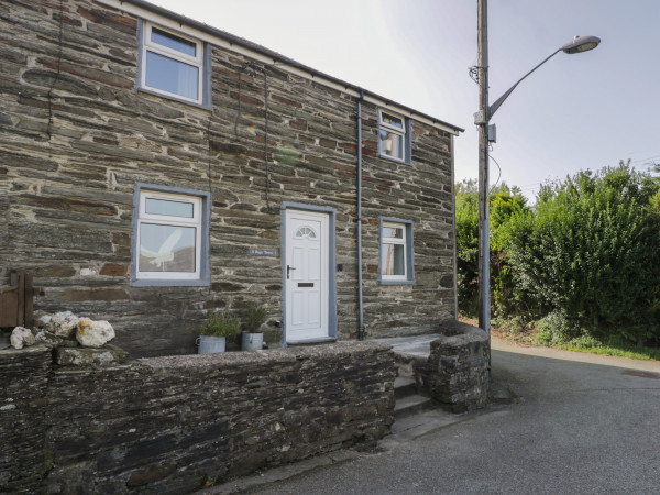 5 Bryn Tirion, Llan Ffestiniog