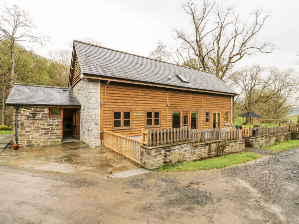 Ploony Barn, Knighton