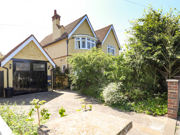 Yellow House on the Corner, Frinton-on-sea