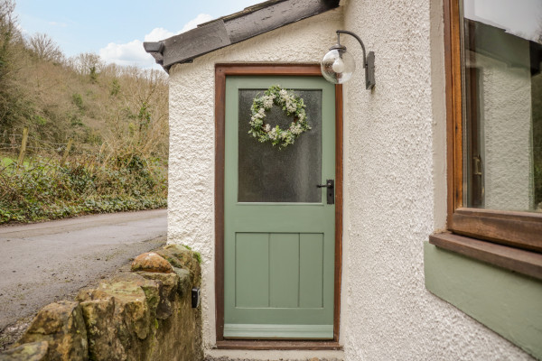 Camerton Hall Cottage Image 1