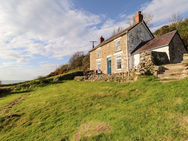 Dolwylan Cottage Image 1