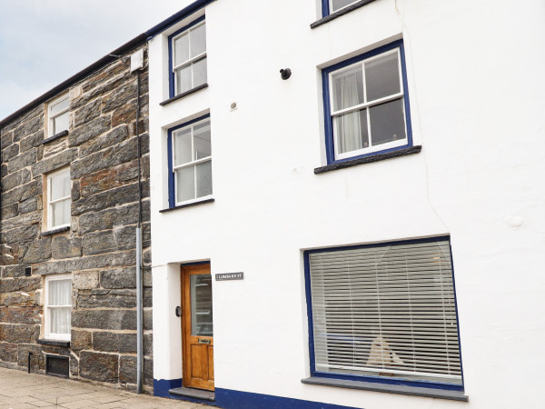 Harbourside, Porthmadog