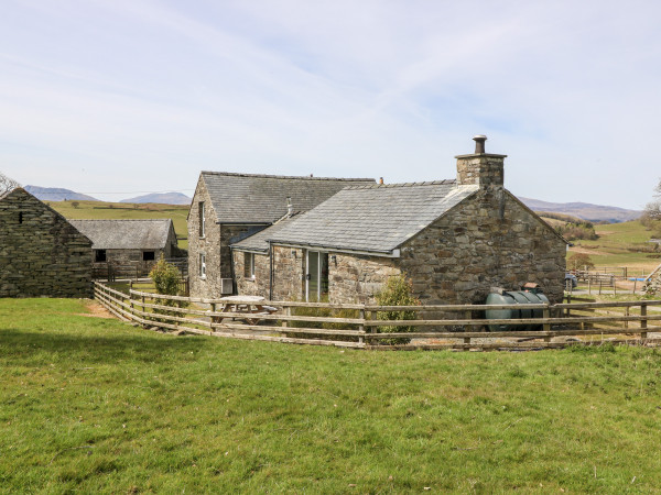 Orsedd Wen Cottage Image 1