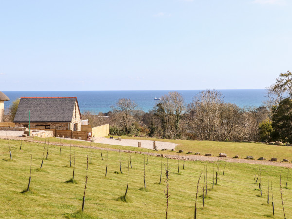 Apple Blossom Barn Image 1