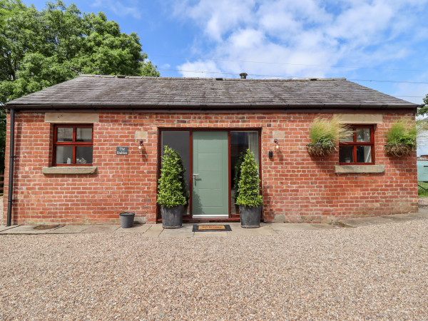 The Stables, Walmer Bridge