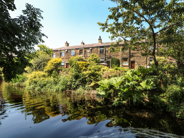 Millie's Cottage, Greenfield 