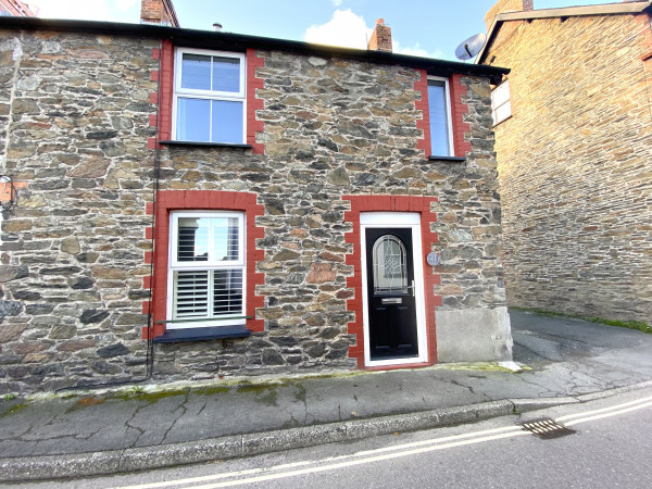 21 Cross Street, Lynton