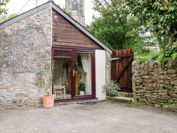 Lannlyvri Lodge, Lostwithiel