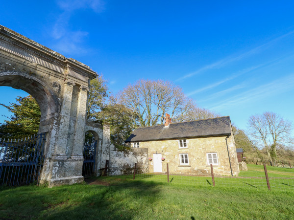 Freemantle Lodge, Godshill