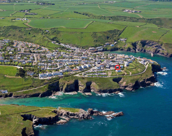 White Horses, Port Isaac