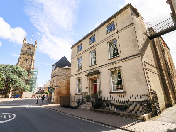 Dollar Ward House Basement, Cirencester