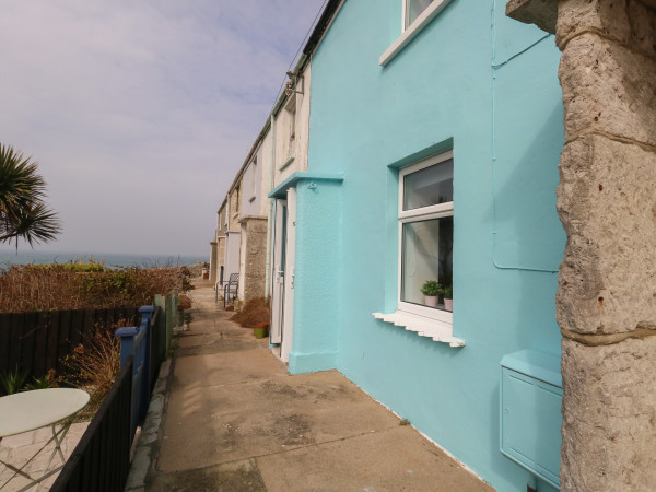 5 Coastguard Cottage, Fortuneswell