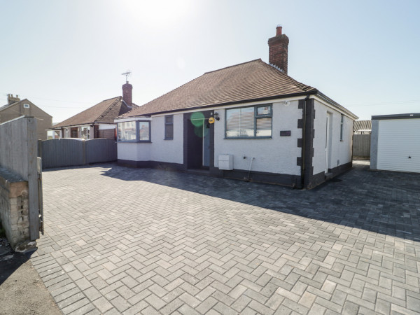 Seaside Retreat, Prestatyn