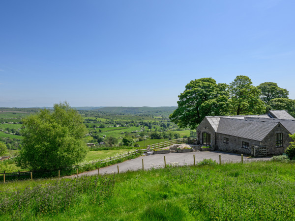 The Barn at Hill House Image 1