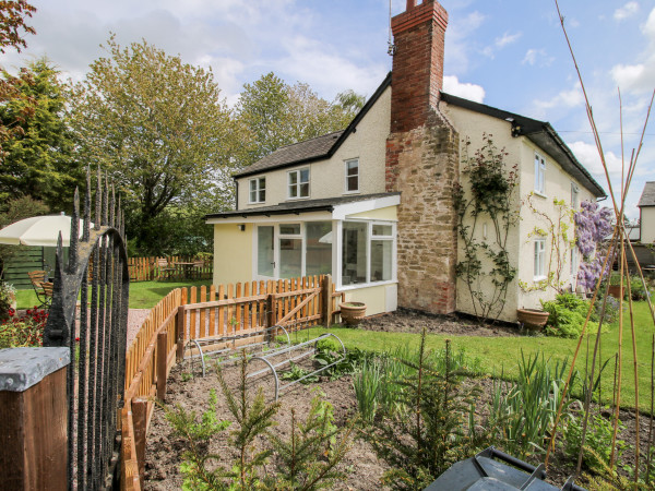 Nash Cottage, Kingsland