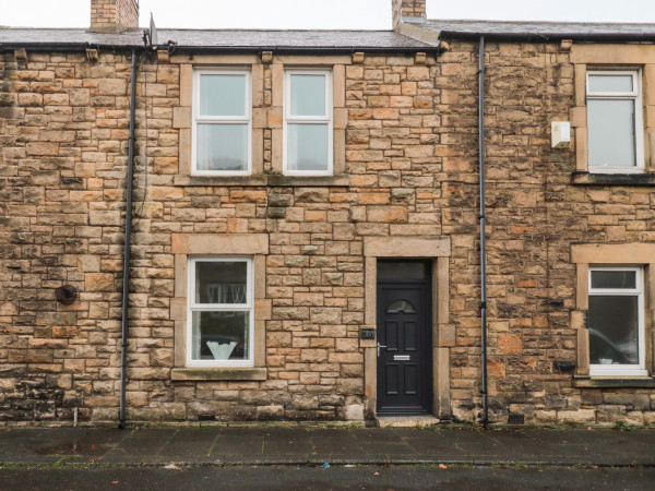 Coras House, Amble
