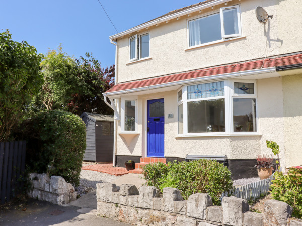 13 The Crescent, Rhos-on-sea