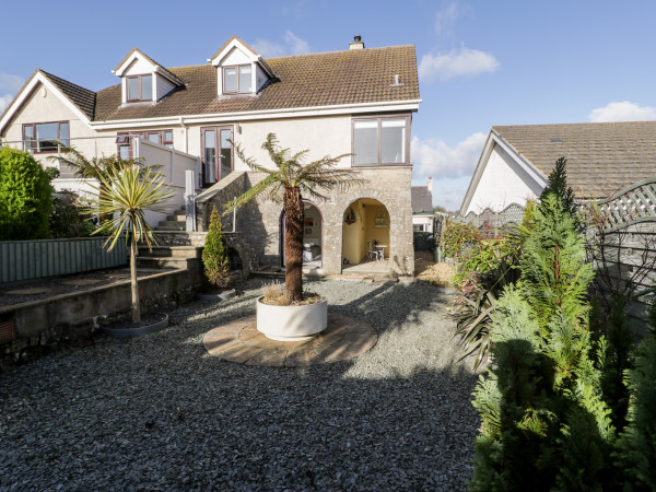 The Chalet, Benllech