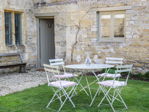 The Compton Cottage, Northleach