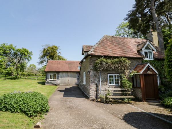 Rock Cottage Image 1