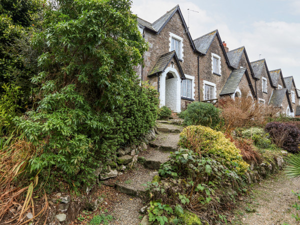 Coastguard Cottage Image 1