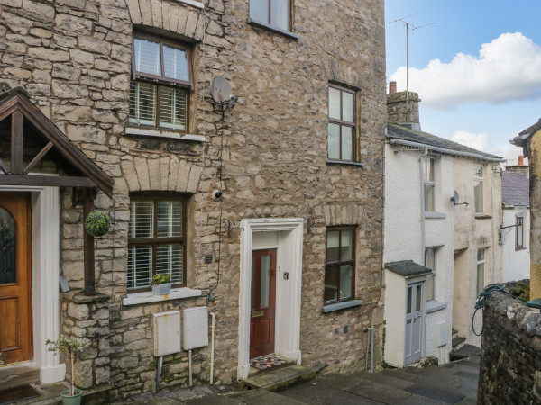 Kendal Cottage Image 1