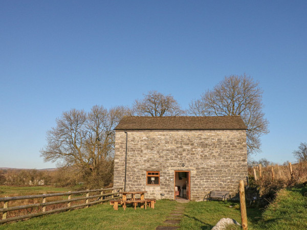 Columbine Barn, Bradwell