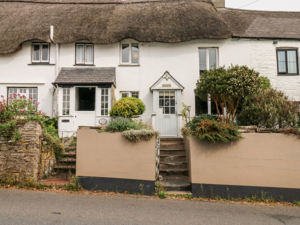 Alexander's Cottage Image 1