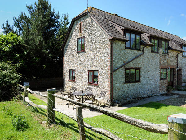 East Barn, Charmouth