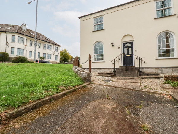 2 Old Talbot Cottages, Lostwithiel