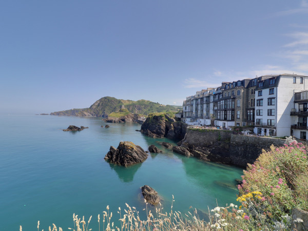 1 Cheyne Beach Apartments, Ilfracombe