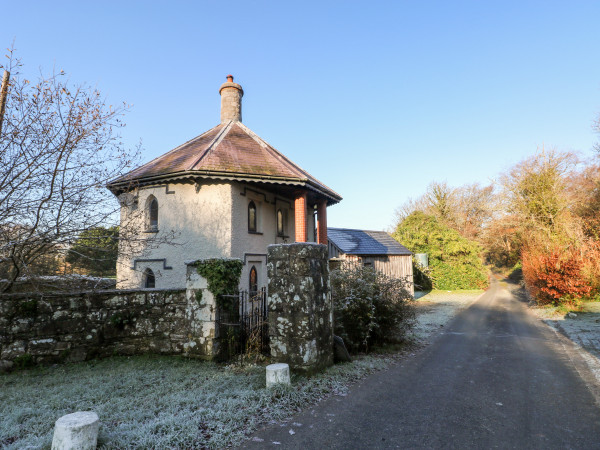 Llwyngwair Lodge Image 1