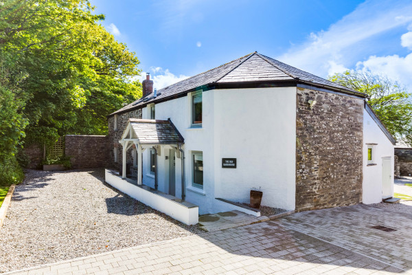 The Old Bakehouse - within the Helland Barton Farm collection, Delabole